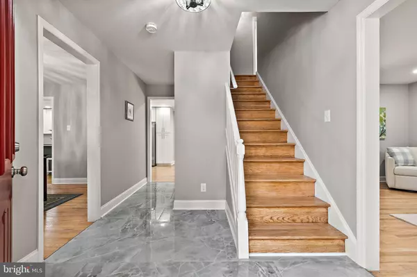 Newark, DE 19711,506 CAMBRIDGE DR