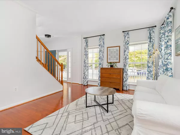 Purcellville, VA 20132,416 GATEPOST CT