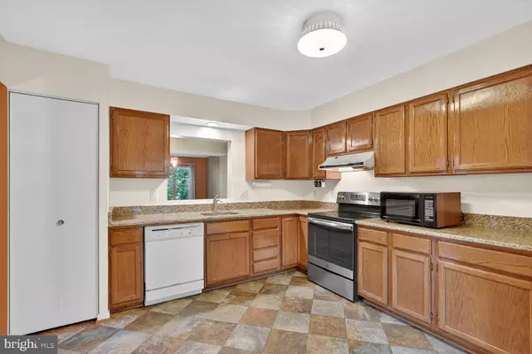 Silver Spring, MD 20902,2890 SCHOOLHOUSE CIR