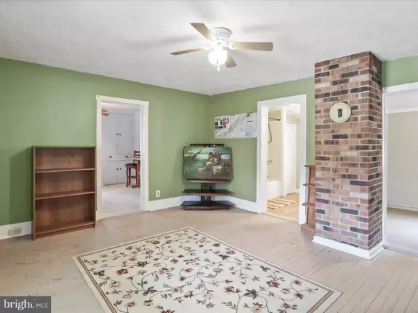 Fort Valley, VA 22652,4530 SAINT DAVIDS CHURCH RD