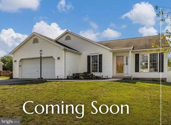 11819 WHITE PINE DR, Hagerstown, MD 21740