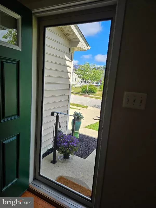 Waldorf, MD 20602,5121 ROYAL BIRKDALE AVE