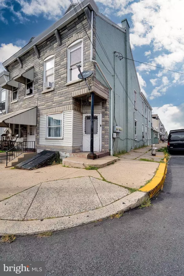 1115 DOUGLASS ST, Reading, PA 19604