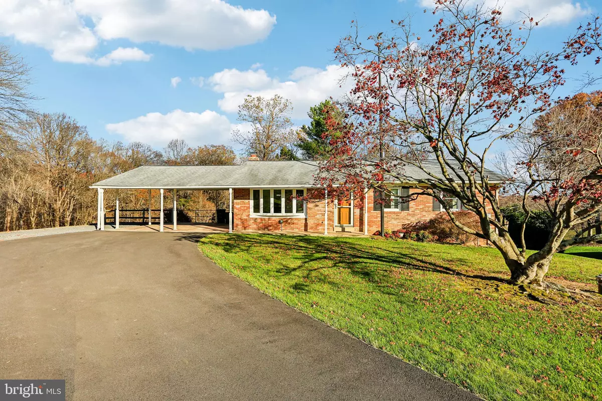 Gaithersburg, MD 20882,21 GARFIELD CT