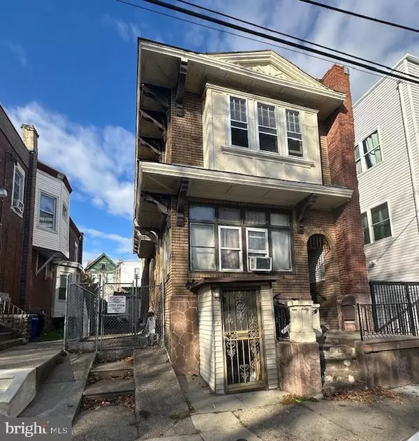 Philadelphia, PA 19141,4746 N 12TH ST