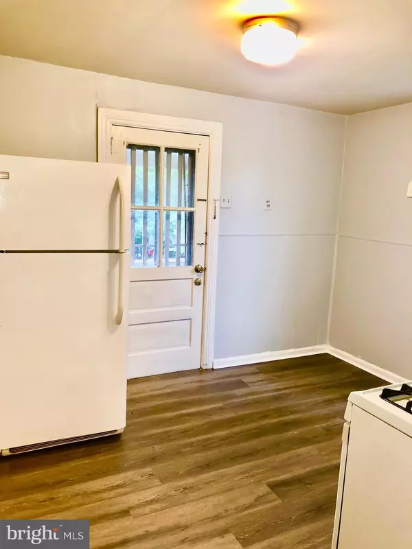 Delanco, NJ 08075,430 POPLAR ST #B
