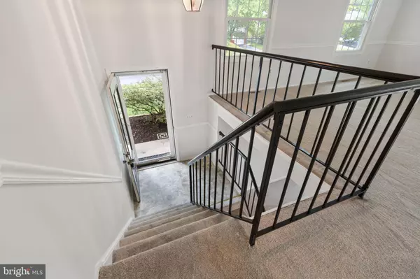 Fairfax, VA 22033,4208 MAYPORT LN