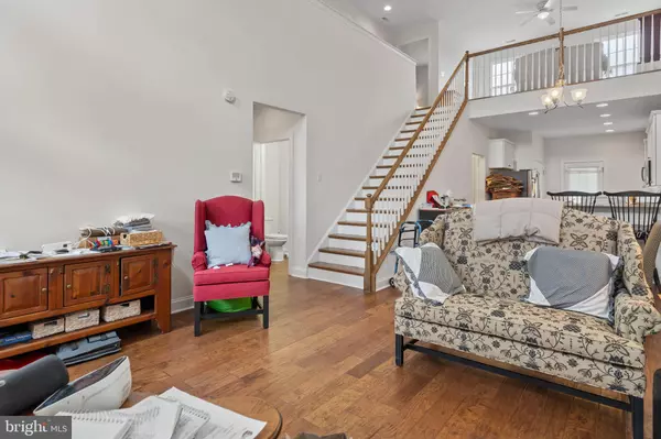 Milton, DE 19968,303 VILLAGE CENTER BLVD