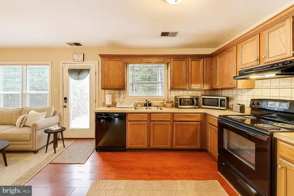 Waldorf, MD 20602,3975 WINTERGREEN PL