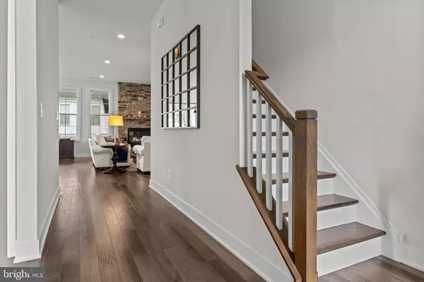 Dresher, PA 19025,516 GALLERIA ST