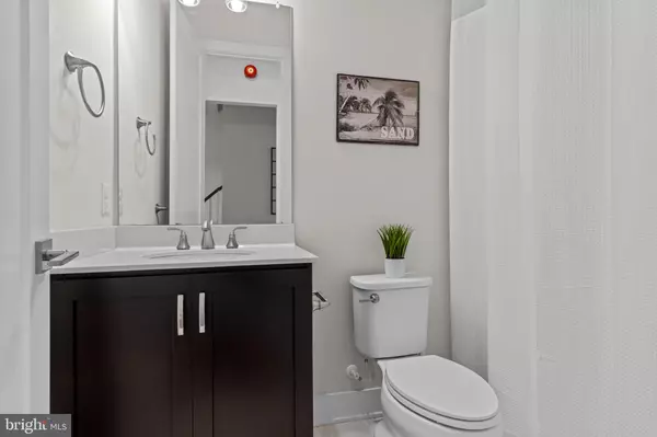 Dresher, PA 19025,516 GALLERIA ST