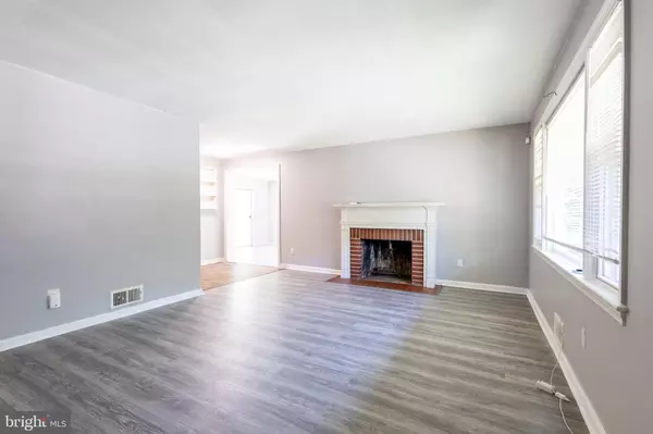 Oxon Hill, MD 20745,121 CREE DR