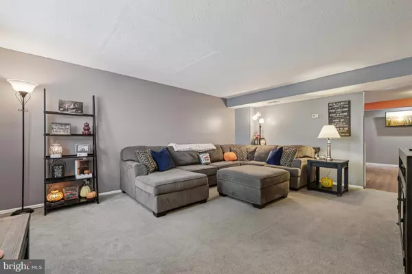 Glen Burnie, MD 21061,6401 GRAFTON GARTH CT