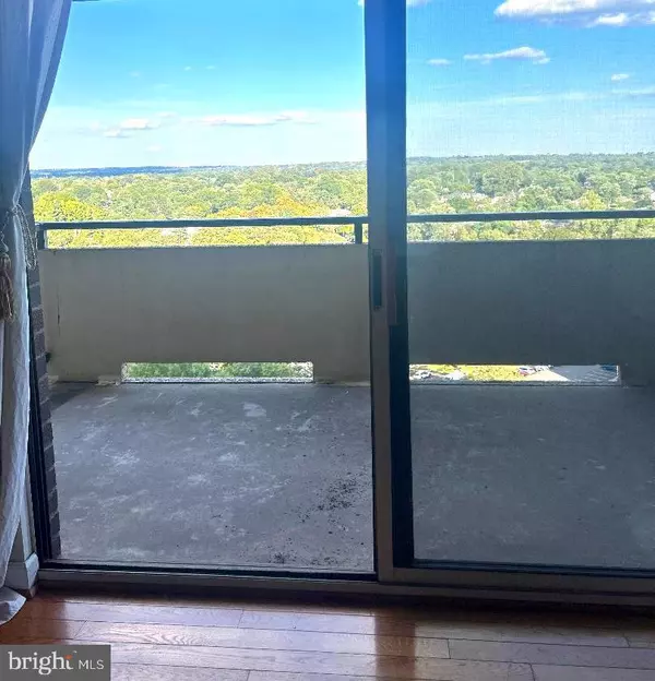 Mclean, VA 22102,1800 OLD MEADOW RD #1609