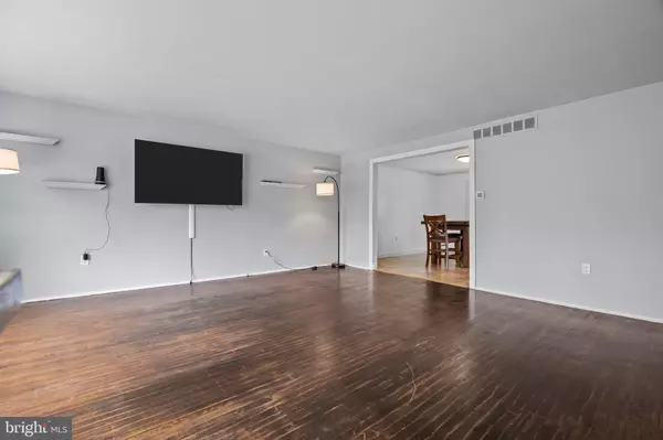 Churchville, PA 18966,225 GREEN