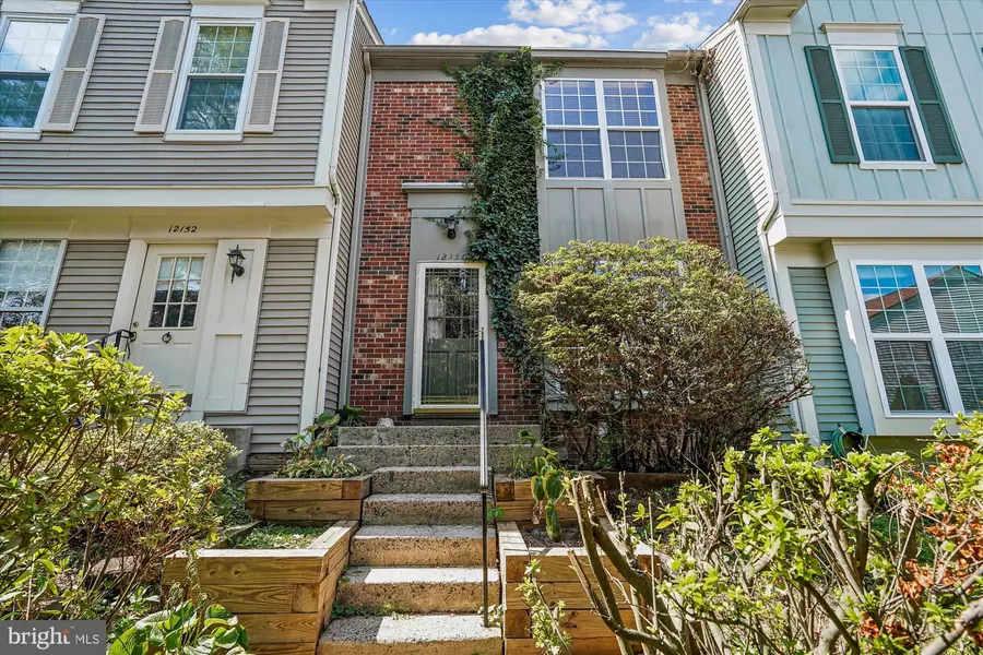 12150 WEDGEWAY CT, Fairfax, VA 22033