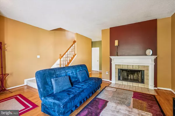 Fairfax, VA 22033,12150 WEDGEWAY CT