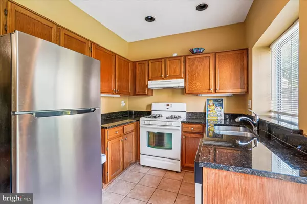 Fairfax, VA 22033,12150 WEDGEWAY CT