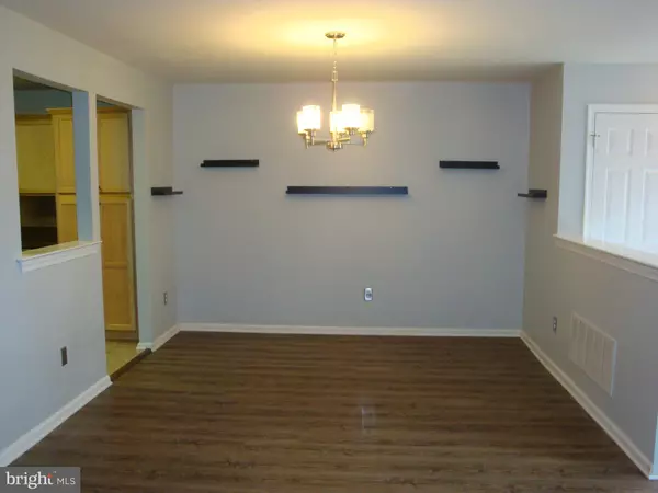 Yardley, PA 19067,6304 SPRUCE MILL #475