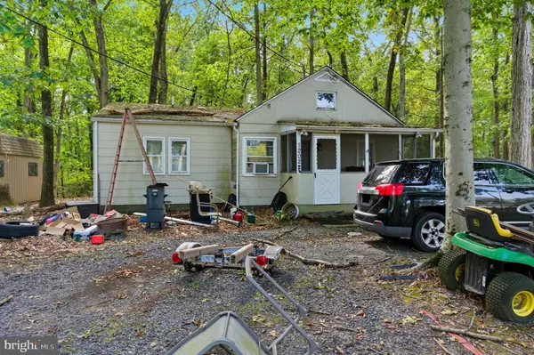 1202 WOOLMAN RD, Hainesport, NJ 08036