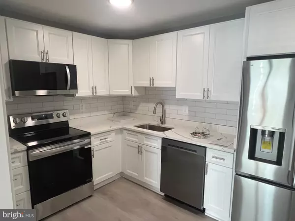 9422 WINDPINE RD #9422, Middle River, MD 21220