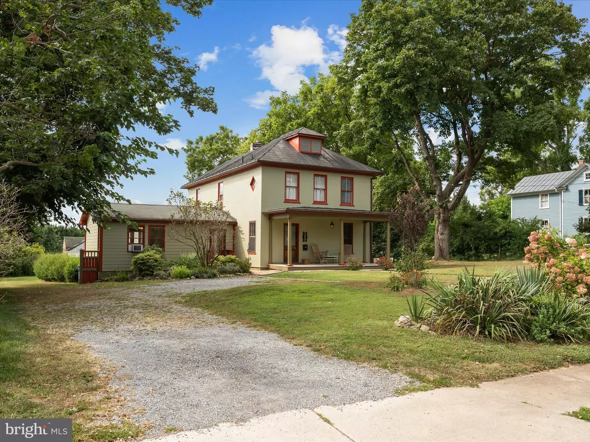 Berryville, VA 22611,325 S CHURCH ST