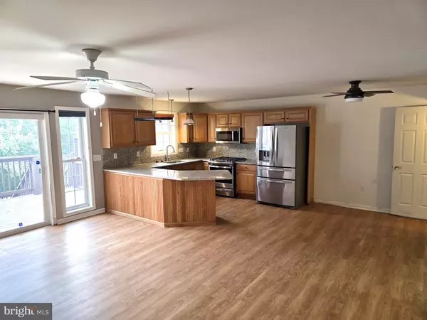 Harrisburg, PA 17111,600 YALE ST #702