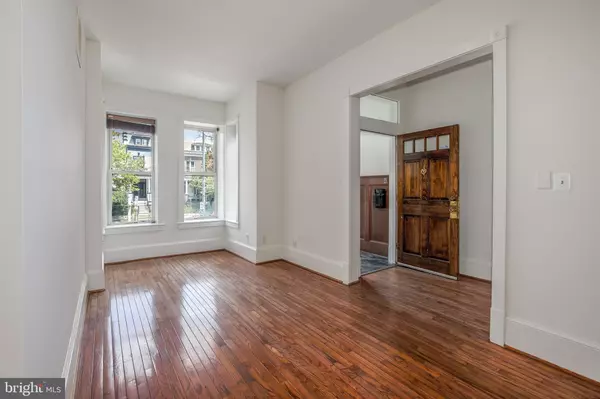 Washington, DC 20009,3002 13TH ST NW