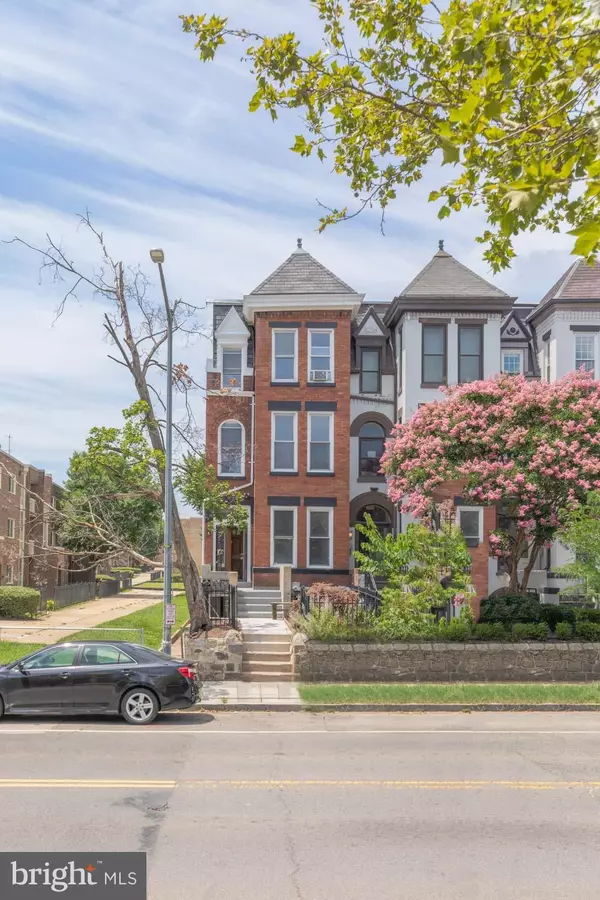 Washington, DC 20009,3002 13TH ST NW