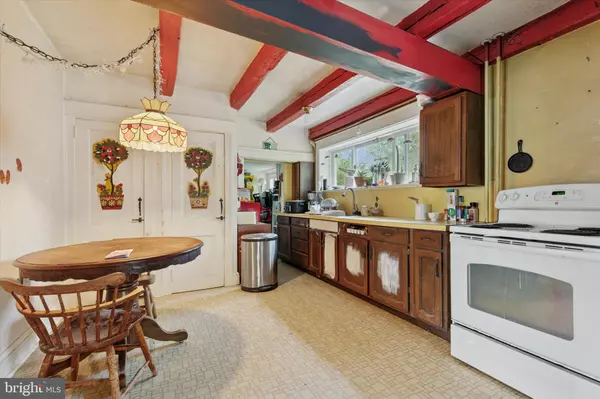 Phoenixville, PA 19460,651 SCHUYLKILL RD