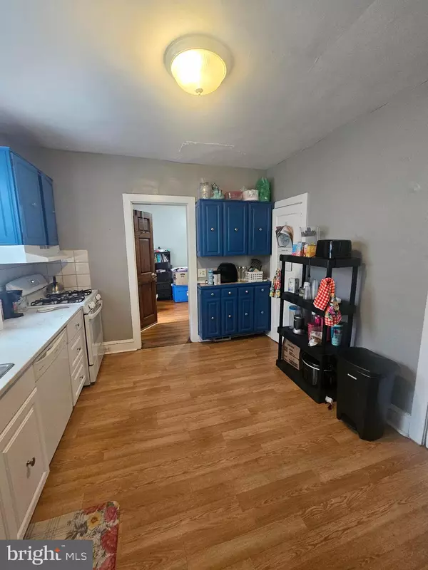 Jenkintown, PA 19046,412 MAPLE ST