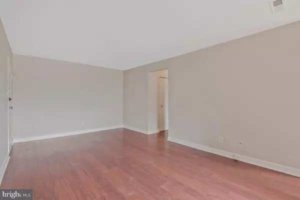 Annandale, VA 22003,8300 TOBIN RD #34