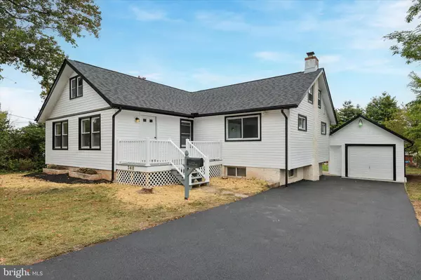 348 WARREN RD,  Hatboro,  PA 19040