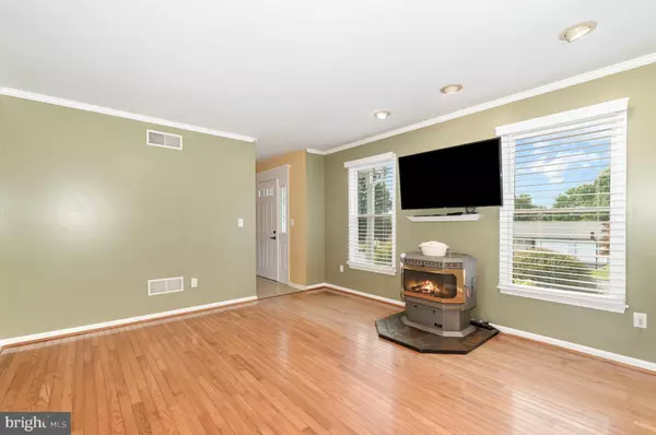 Dillsburg, PA 17019,27 N SEASONS DR