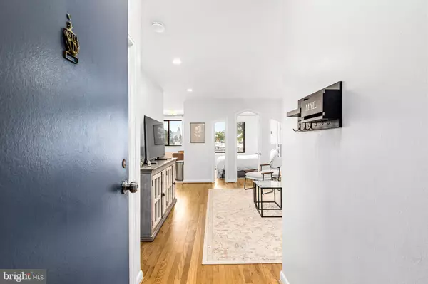 Washington, DC 20002,305 C ST NE #410