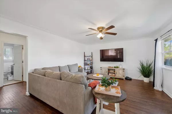 Glendora, NJ 08029,411 ZANE AVE