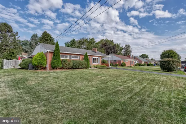 York, PA 17408,2009 PINEVIEW DR