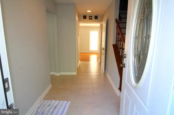 Burke, VA 22015,10089 BUNKER WOODS CT