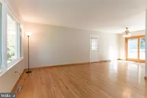 Gaithersburg, MD 20878,12133 SUFFOLK TER