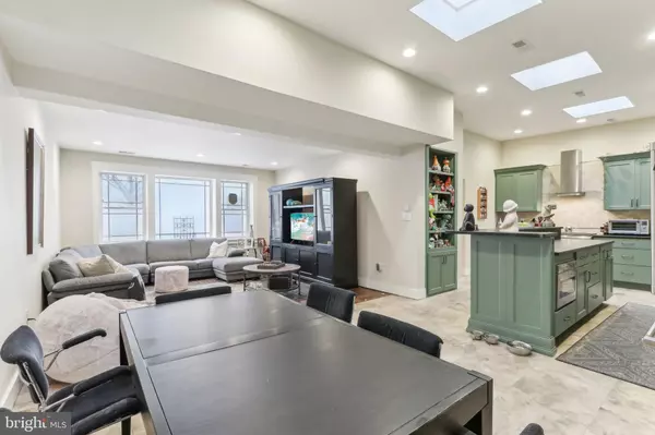 Philadelphia, PA 19125,135 E ALLEN ST