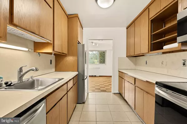 Chevy Chase, MD 20815,5100 DORSET AVE #308