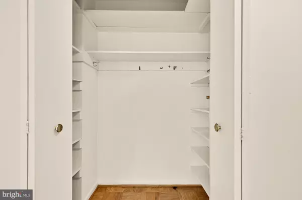 Chevy Chase, MD 20815,5100 DORSET AVE #308