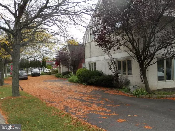 Bryn Mawr, PA 19010,728-740 HAVERFORD RD