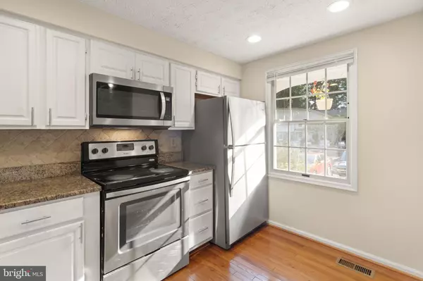 Lorton, VA 22079,8560 KOLUDER CT