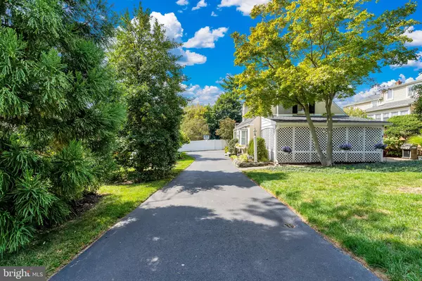 Flourtown, PA 19031,1908 SYCAMORE LN