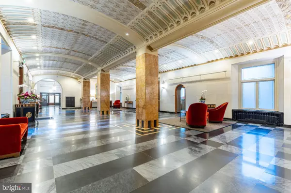 Philadelphia, PA 19103,1901 WALNUT ST #5E