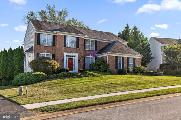 205 ROBIN REDBREAST RD, Newark, DE 19711