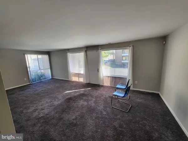 Oxon Hill, MD 20745,554 WILSON BRIDGE DR #6755 B-1