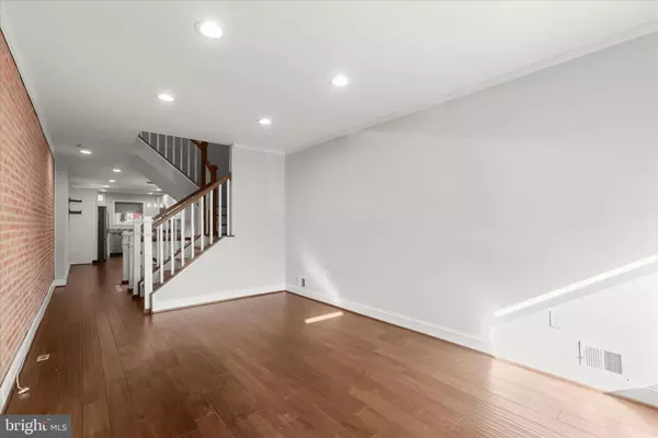 Baltimore, MD 21230,1212 TOWSON ST