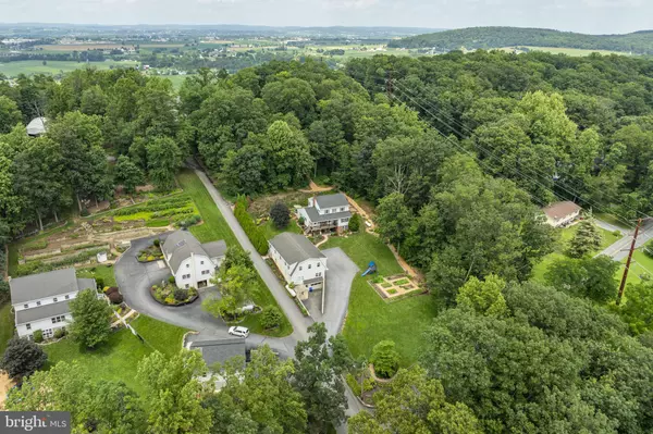 New Holland, PA 17557,259 HILL RD